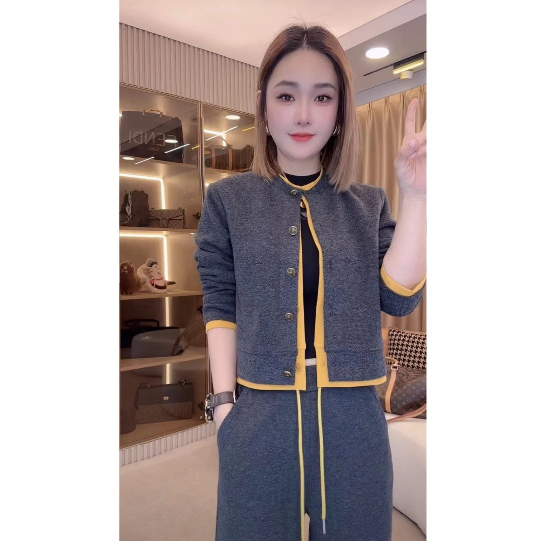 HUANG  VINI【黄微倪】 FL秋冬新款套装设计感外套搭配长裤TZ92709