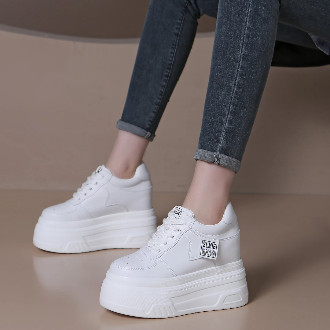 时尚内增高12公分小白鞋女春夏季新款皮面松糕厚底超高跟休闲鞋女
