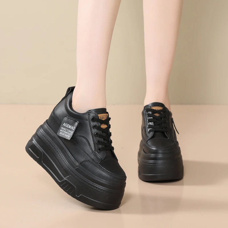 全黑内增高12公分时尚女鞋厚底松糕鞋秋冬季加绒百搭小个子休闲鞋