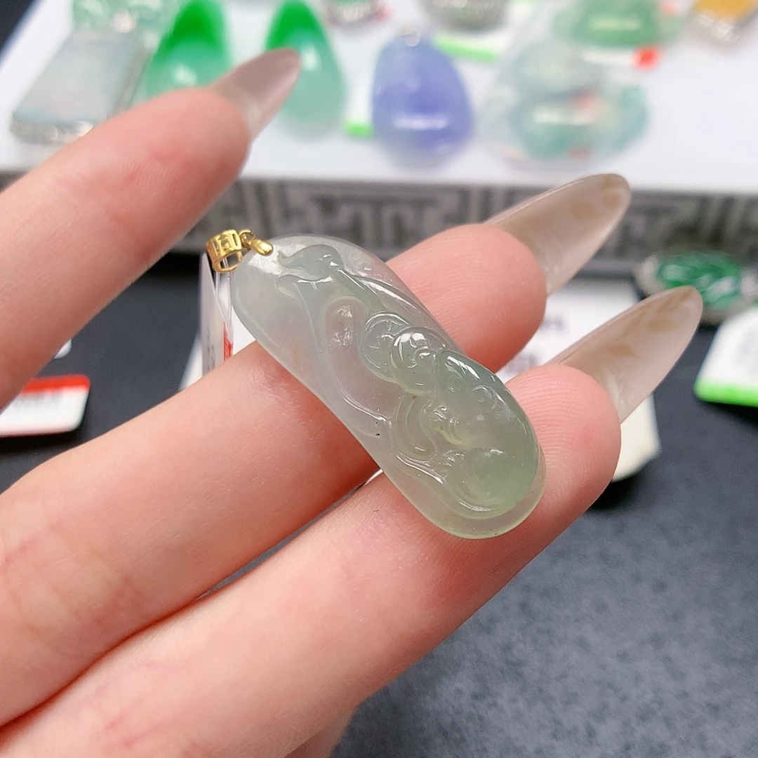 翡翠颈饰18K金镶嵌888888888