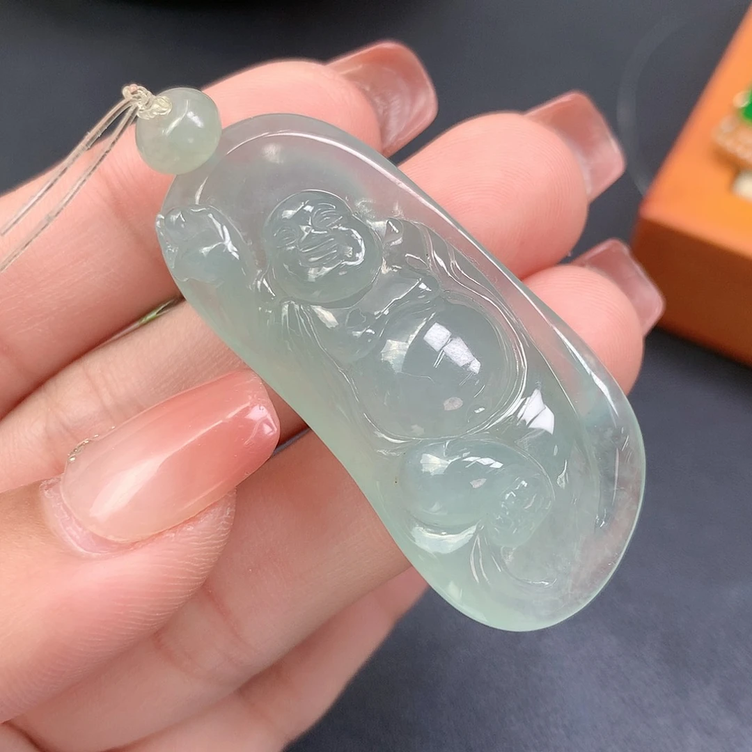 翡翠颈饰未镶嵌逍遥佛