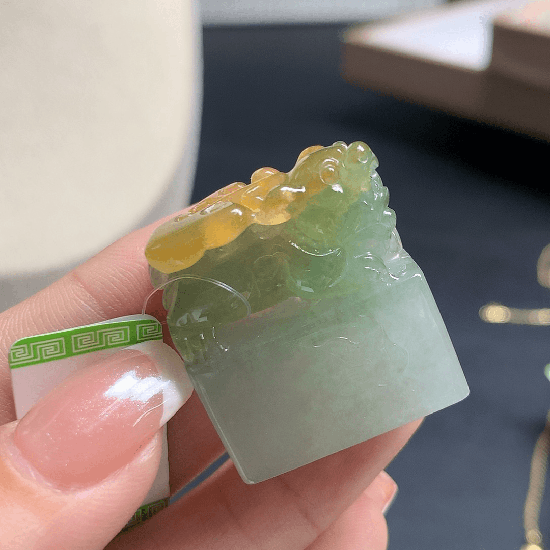 翡翠颈饰未镶嵌888888888888