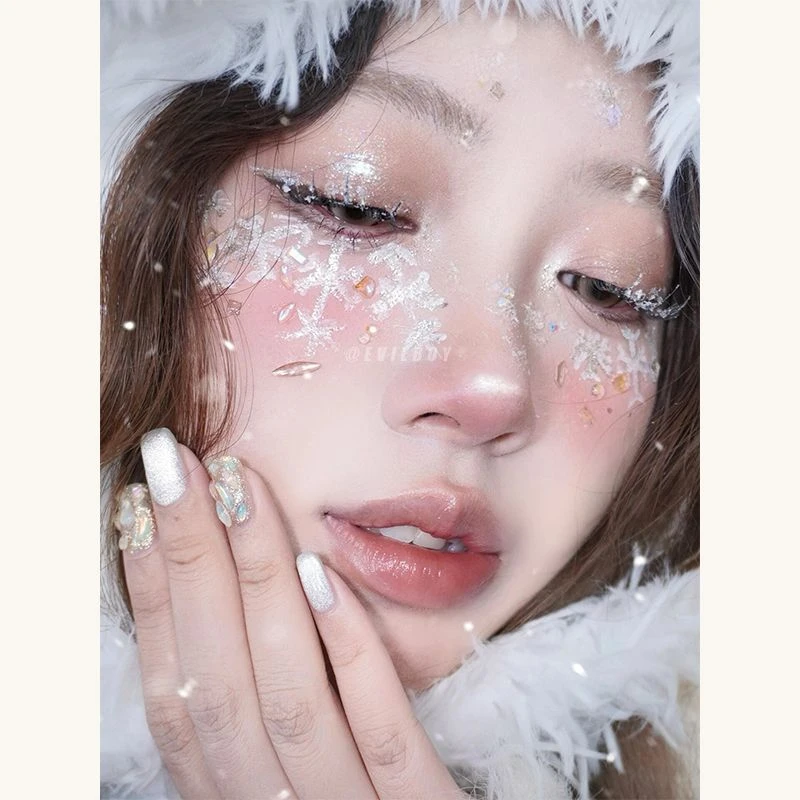 白色雪花圣诞节妆容贴纸唯美甜酷写真氛围感彩色纹身贴仿真可水洗