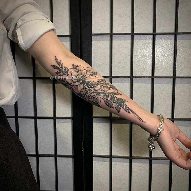 高颜值花臂草本纹身贴男女霸气社会传统素花暗黑逼真刺青不反光潮