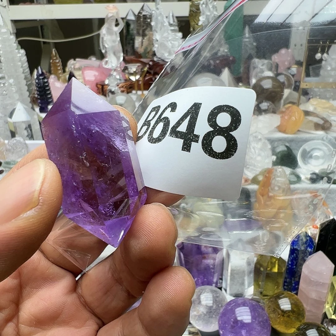 水晶摆件未镶嵌保**爱水晶648