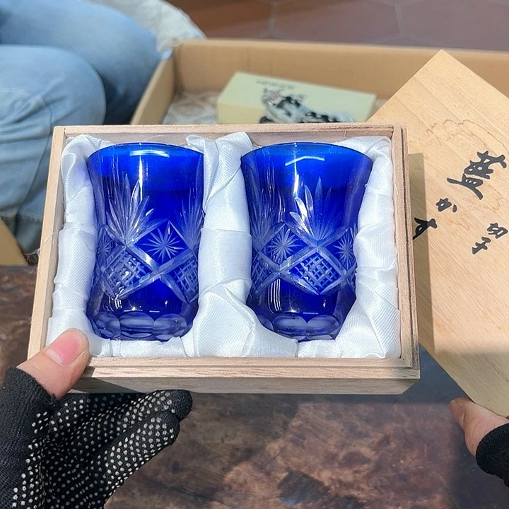 瓷器周边默认瑕疵
