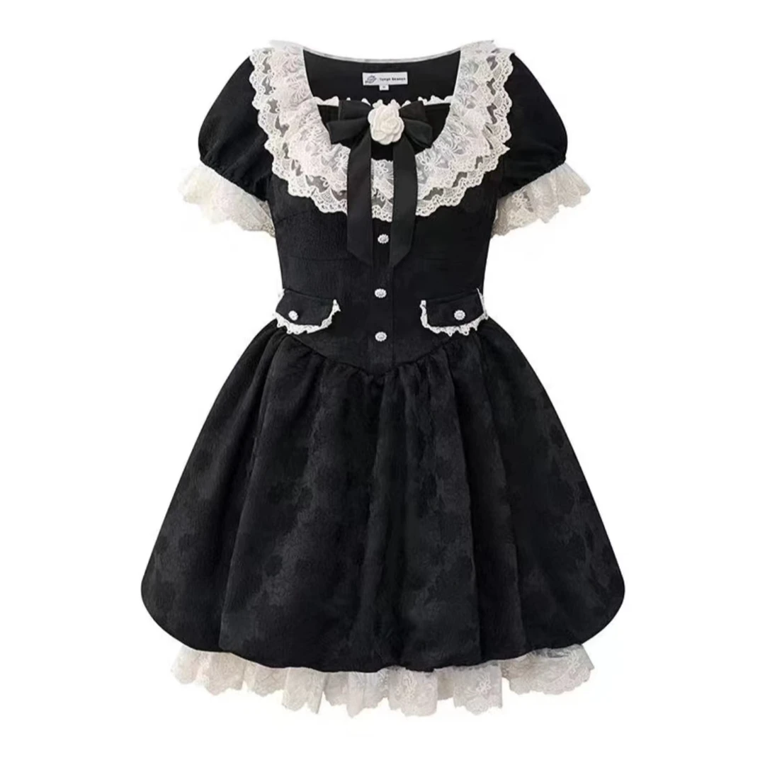 四月女装样衣尾货，默认瑕疵，介意勿拍。