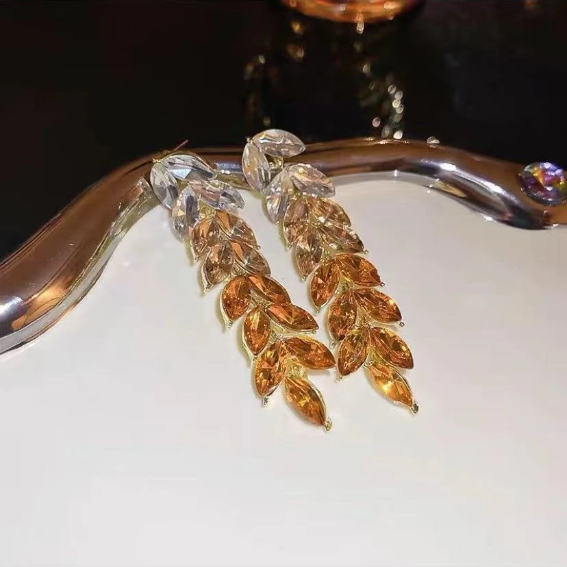 气质轻奢时尚长款素款手工百搭复古耳环女5495