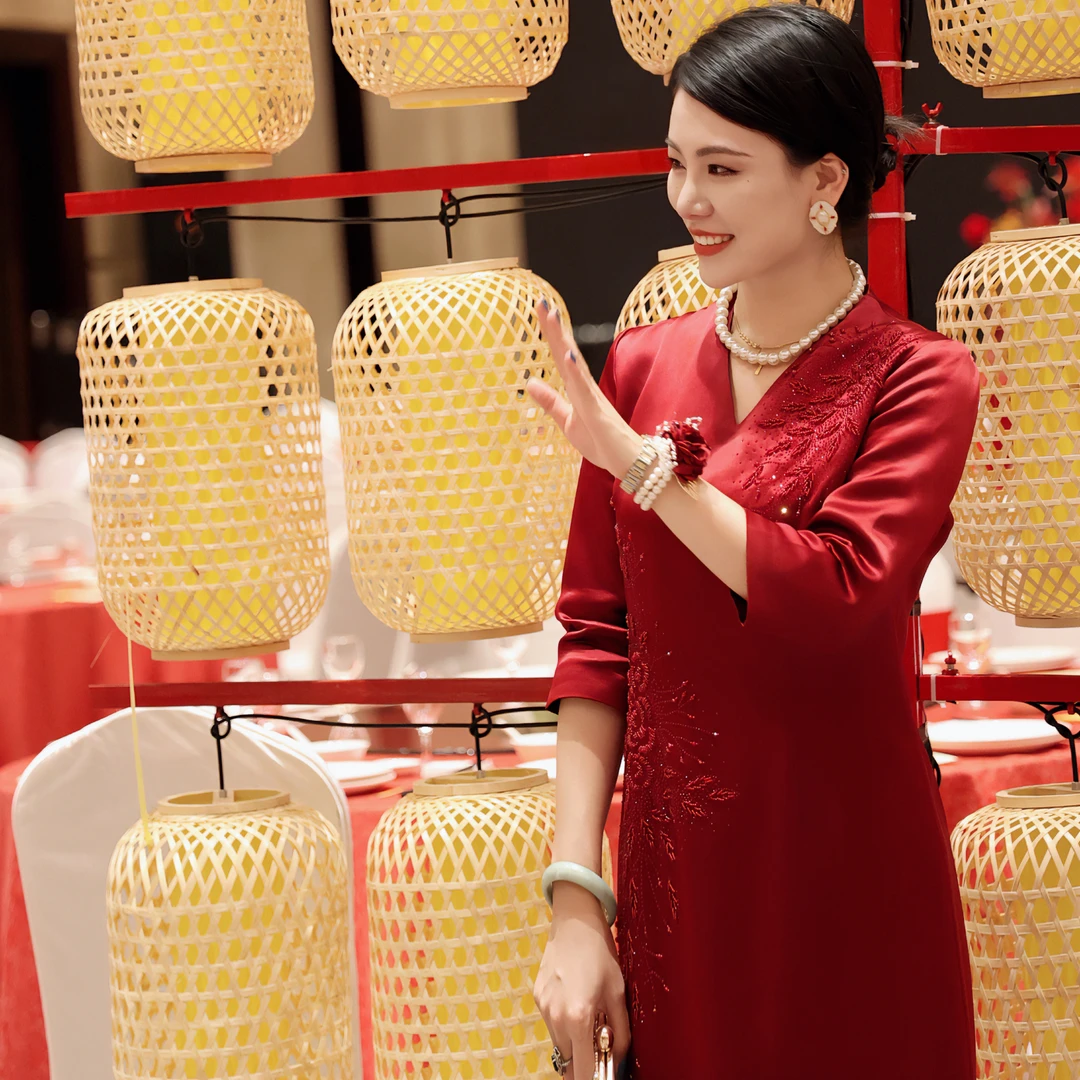 【俏有缘】喜婆婆妈妈装高定旗袍气质修身v领礼服婚宴婚礼装Y023#