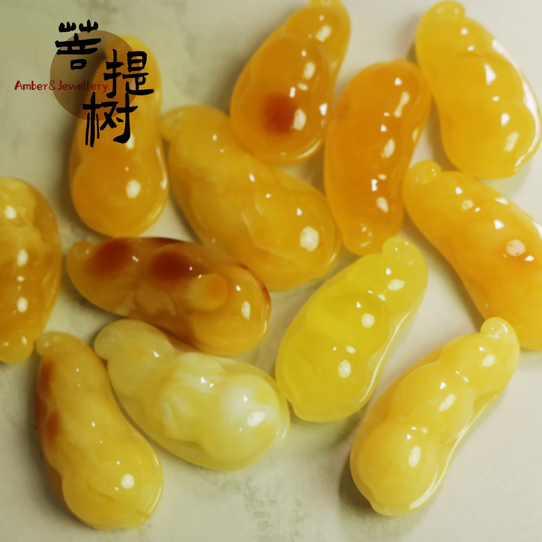 蜜蜡挂坠手工雕刻黄色精品福豆吊坠 多样性发货发其一