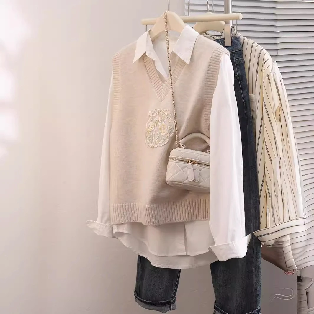 2024新款中式国风纯色刺绣无袖V领针织马甲背心针织马夹春
