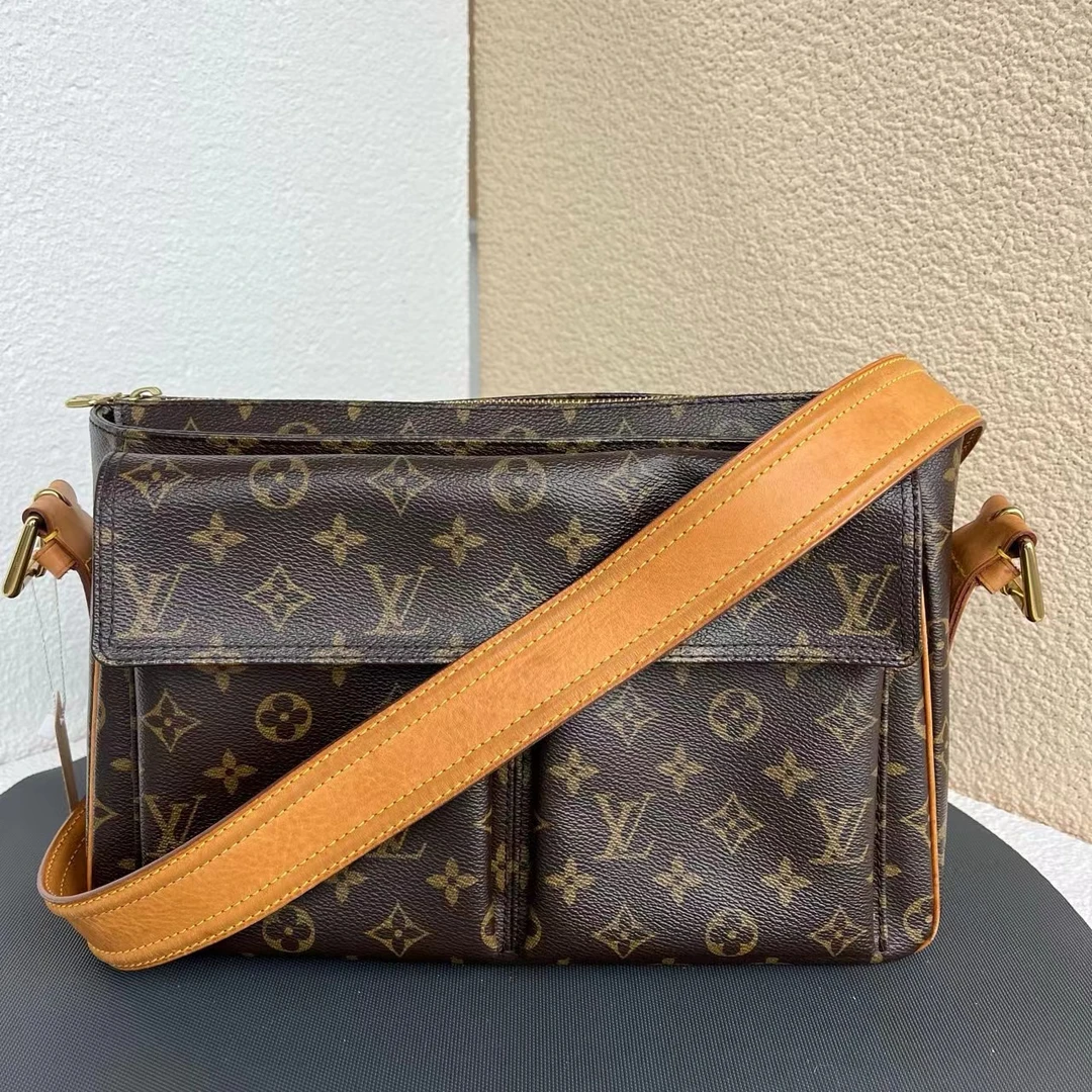 95新 LouisVuitton/路易威登 A1066  LV中号骆驼肩带