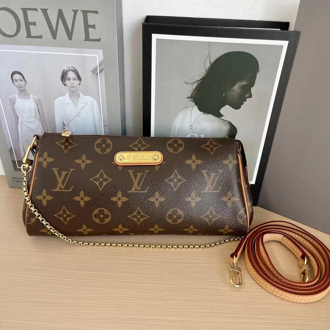 95新 LouisVuitton/路易威登 10045917 LVeva链条包 SN2141