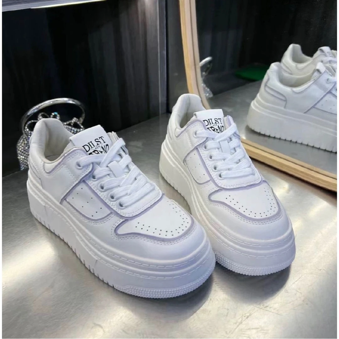 【慢慢女鞋，微瑕】2025年新时尚百搭休闲小白鞋8818