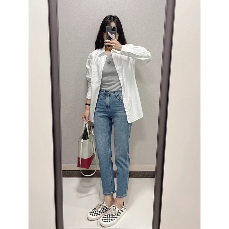 浅蓝色牛仔裤女ootd穿搭高腰显瘦九分裤直筒烟管裤子ins高街潮