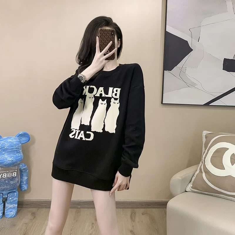 宽松上衣女韩版慵懒风新款秋季新款宽松猫咪百搭时尚卫衣春秋女款