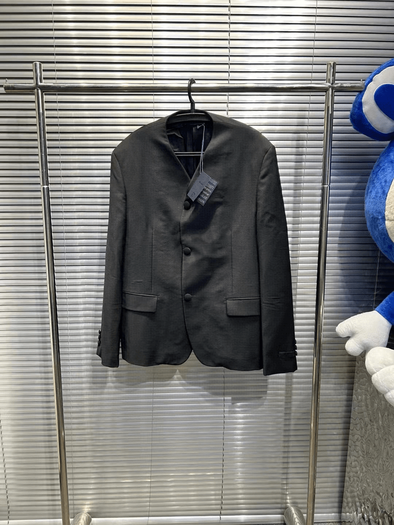 Prada24ss爆款植绒三角标黑色中山装/50码/全新/平台23657