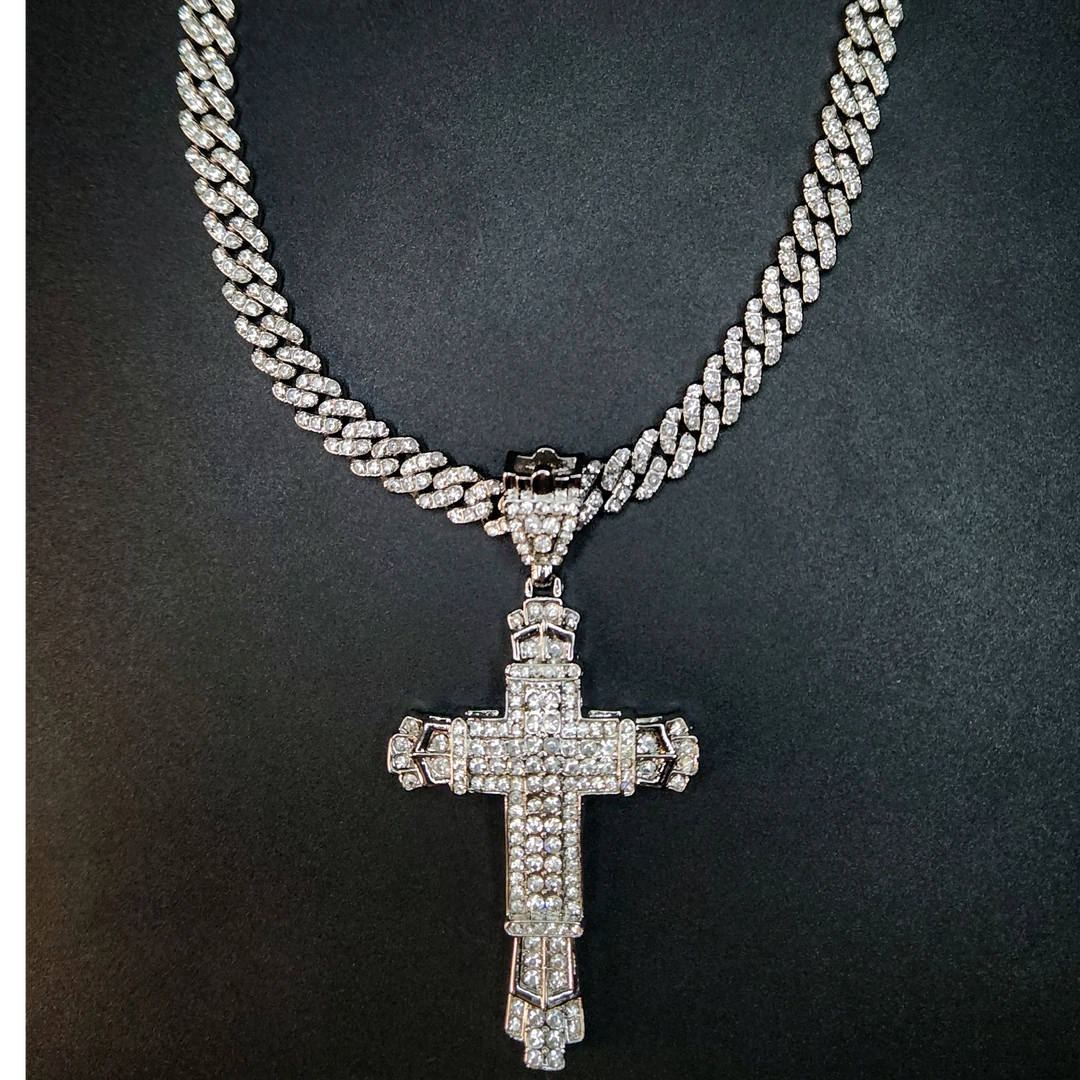 合金仿水晶项链 推荐爆款小众设计满钻镶嵌十字架古巴链气质潮流