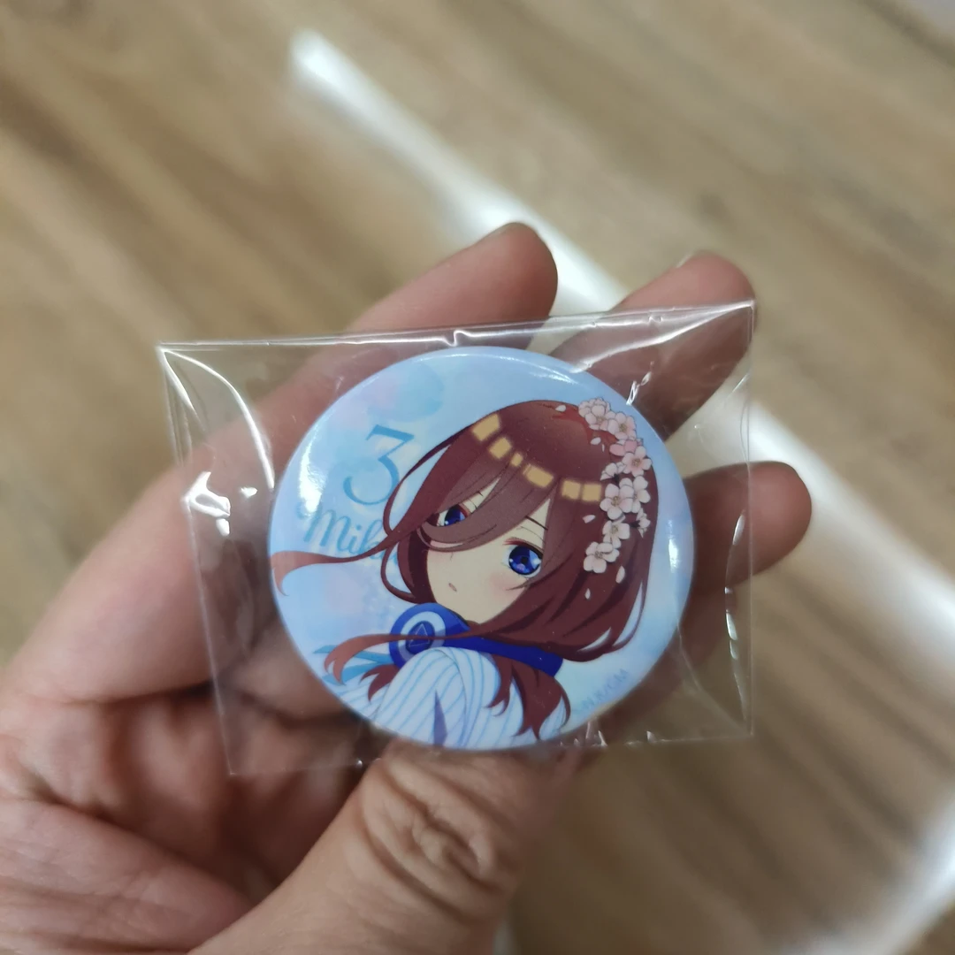 中野三玖吧唧胸章五等分的花嫁谷子动漫周边