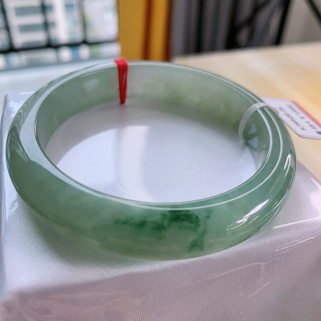 58.4圈口天然缅甸A货翡翠飘花宽边手镯