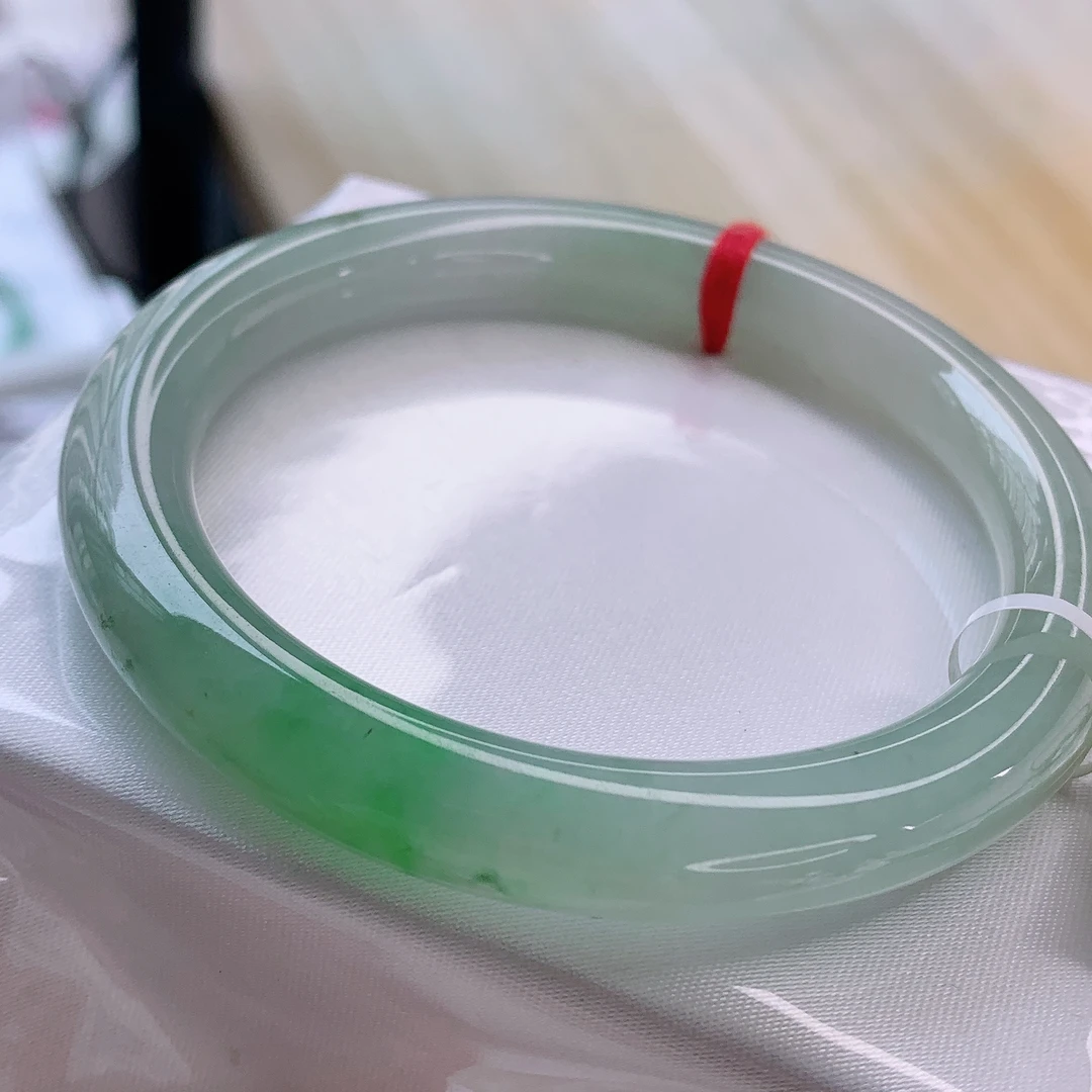 54.6圈口天然缅甸A货冰晴绿冰透翡翠美人条圆条手镯8.7*8.5mm