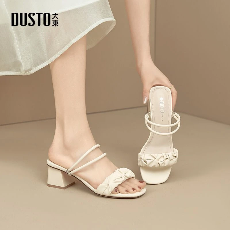 大东百搭凉鞋2025夏季新款细带清爽罗马凉拖鞋时尚高跟1026