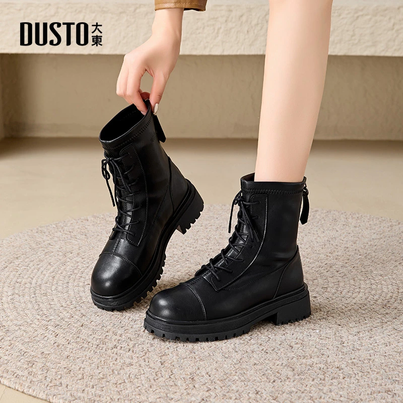 大东英伦风靴子2025秋冬新款时尚百搭马丁靴中跟增高系带女靴0103