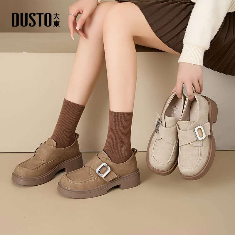 大东女鞋2025秋季新款平底圆头单鞋复古百搭网红魔术贴乐福鞋0213