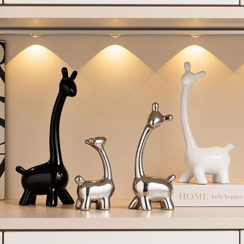 一家四口陶瓷小鹿摆件家居饰品电视柜酒柜装饰轻奢风高档客厅玄关