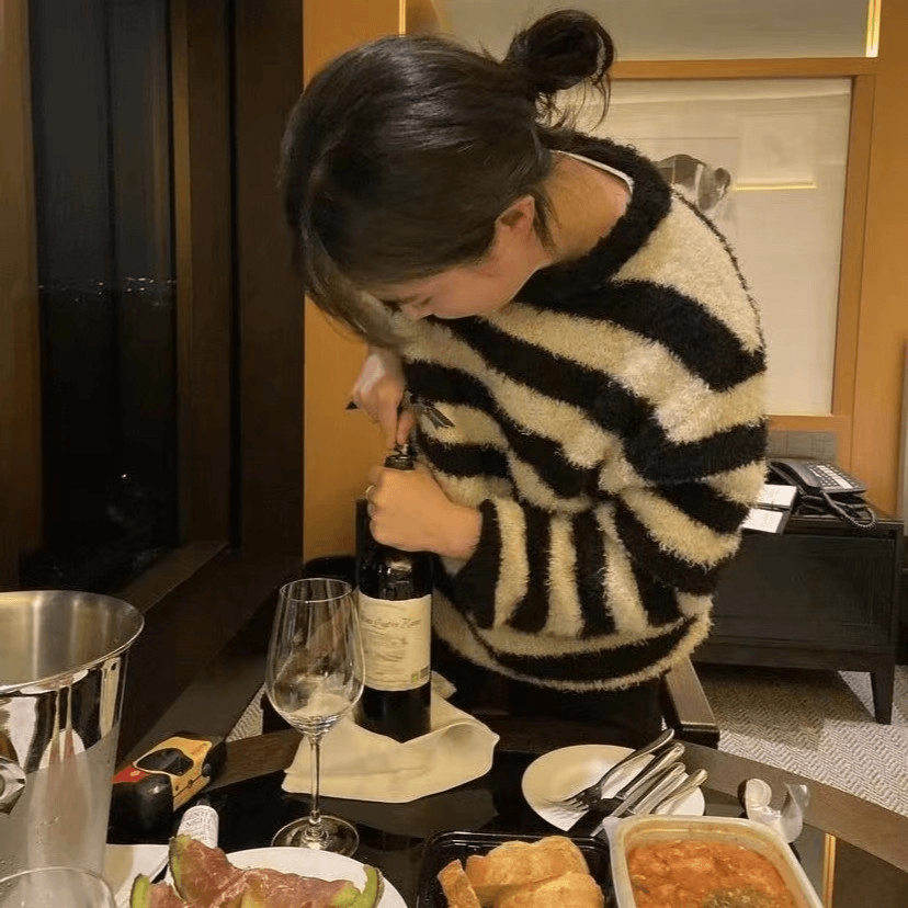 2024年新款毛衣  TT的花花市集耳（日用品）