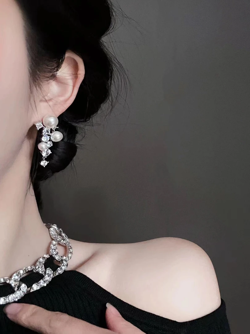 铜合金耳饰 耳饰女小众设计感高级几何流苏耳环新款洋气N2138