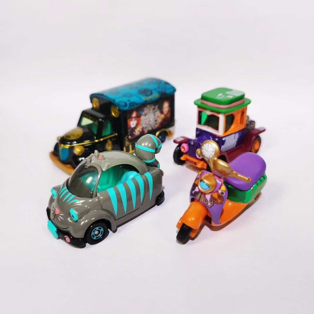 正版TOMY多美卡爱丽丝梦游仙境卡通联名合金进口车