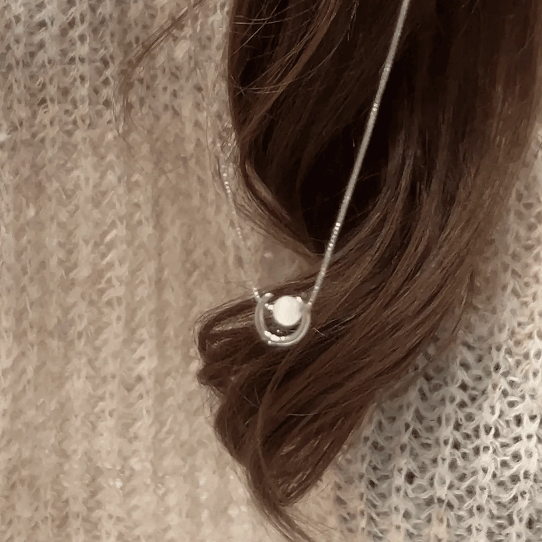 铜玻璃项链 月牙珠珠喵喵石项链女韩系简约ins风锁骨气质百搭颈链