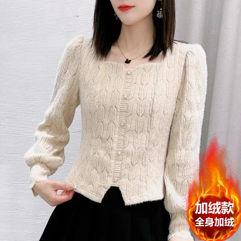 XUDUOMI/许多米方领小香风针织衫女新款设计感气质减龄百搭短上衣