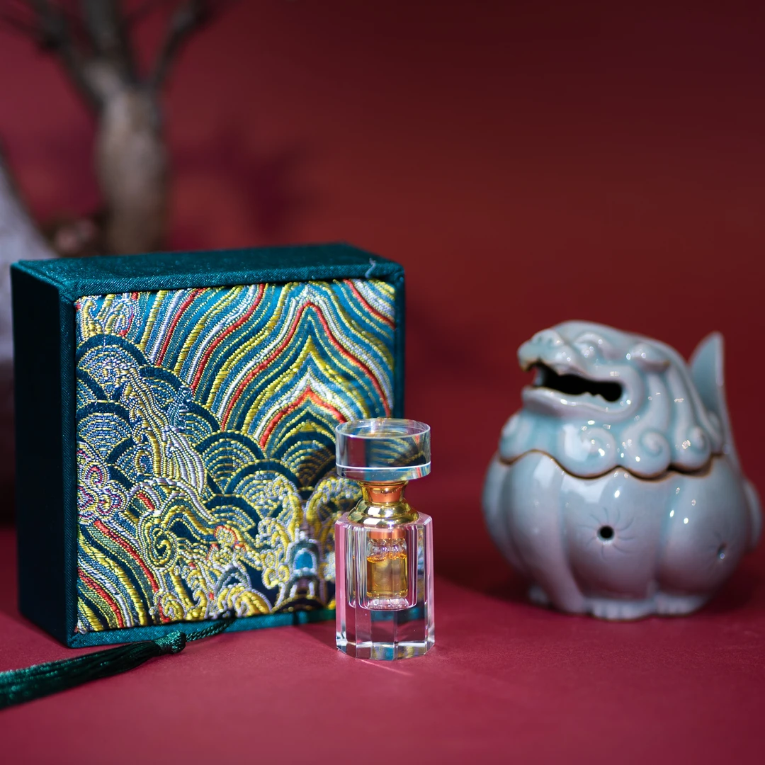 三有堂甄选《老山檀精油》印度迈索尔正区老山檀精油馥郁檀韵奶甜