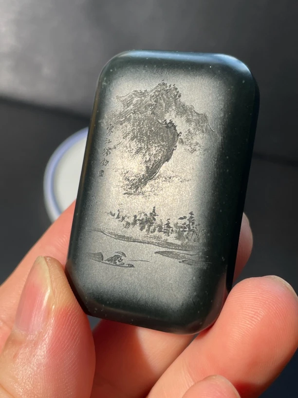 天然和田玉青玉塔青黑青吊坠挂件精工阴刻雕60.2克53.1×32.4×12.8