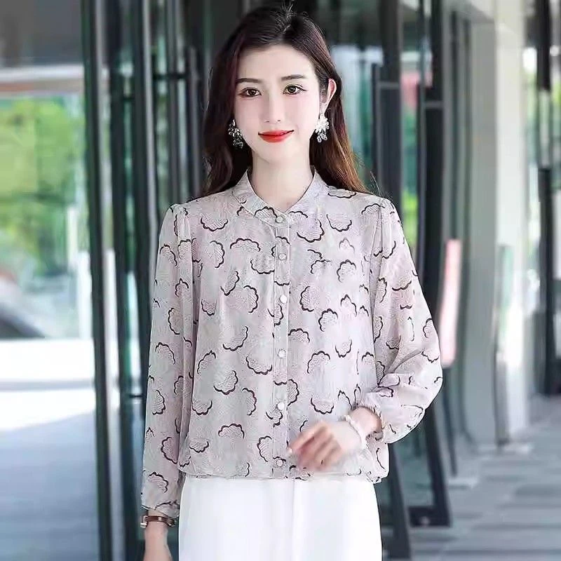 春季款中年妈妈装轻薄透气长袖时尚感洋气宽松显瘦大码印花衬衫女