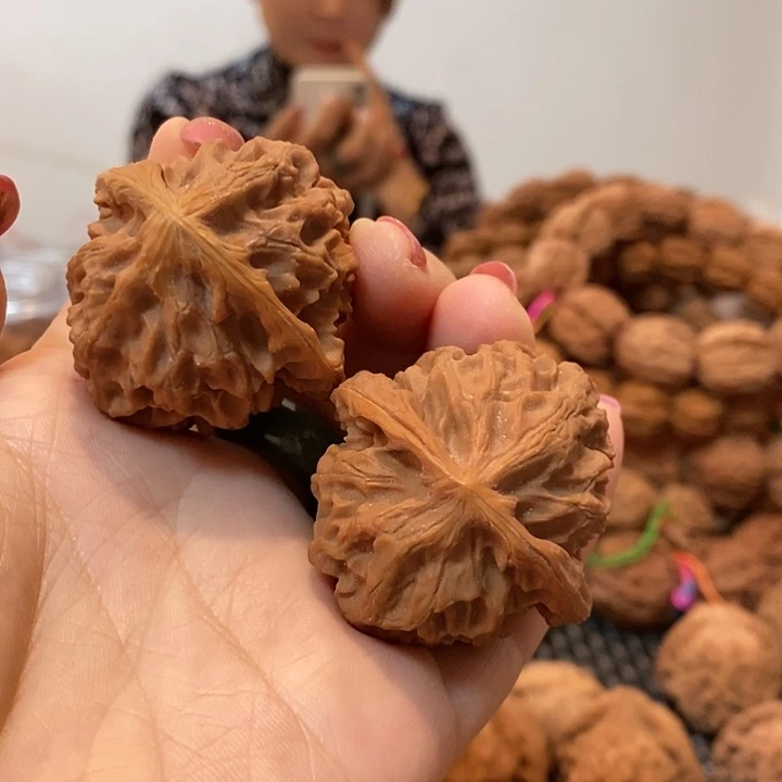 文玩核桃吊坠⭑****荔枝纹