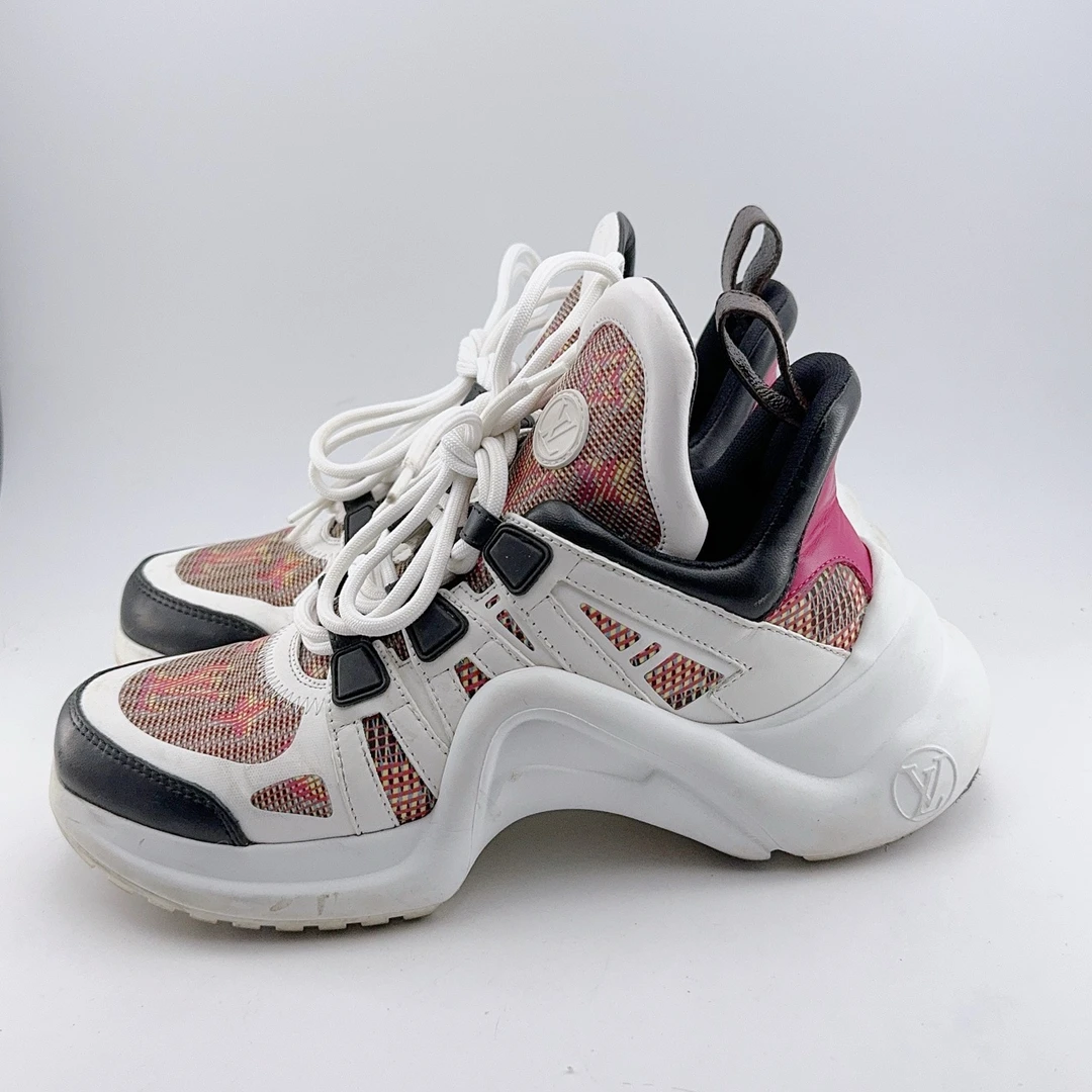 36码/96新/LV/路易威登 像素拱桥老爹鞋/mj01512