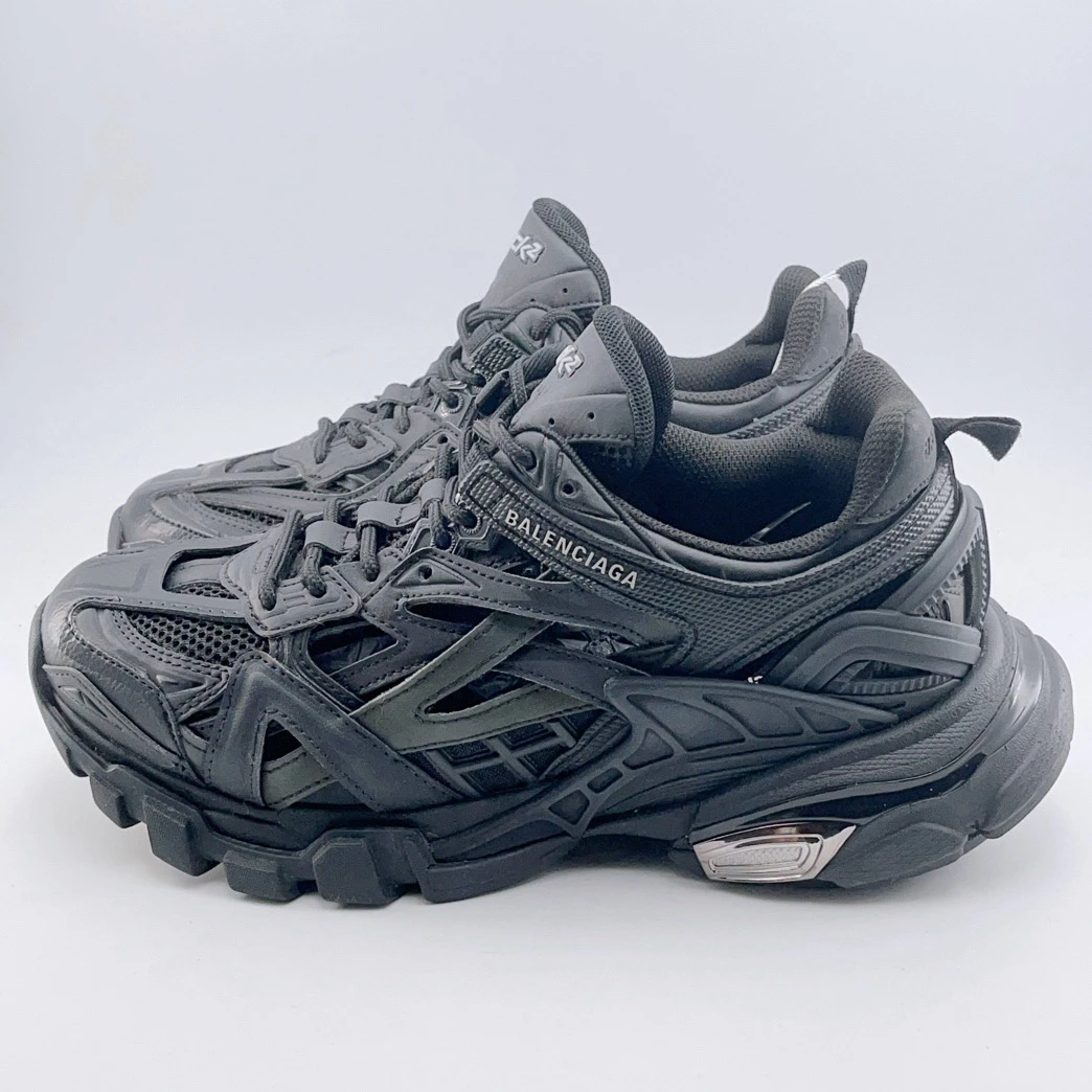 37码/99新/Balenciaga/巴黎世家 黑色track2.0老爹鞋/mj02332