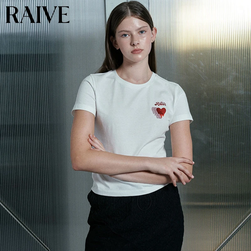 【RAIVE】2025夏季新款印花爱心白色黑色修身直筒基础款T恤