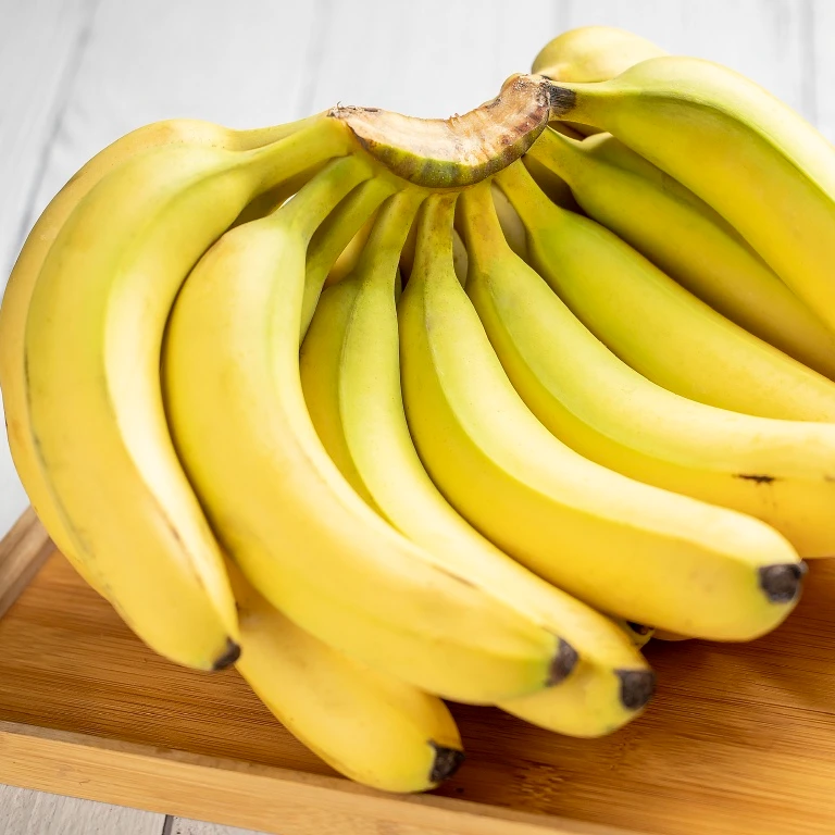 云南西双版纳香蕉直发3-5斤香糯甜香应季水果现摘现发软糯香甜T