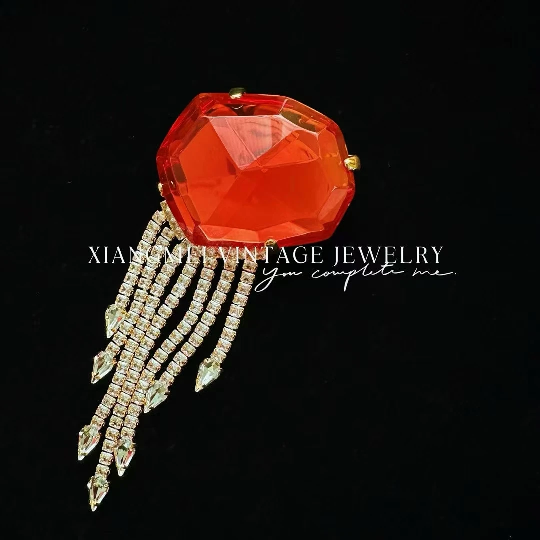 铜合金胸针 5181393【爱你的心】中古风复古百搭红心流苏大胸针