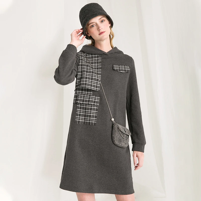 famecoco范可儿格纹拼接卫衣裙女士连衣裙F218FA008