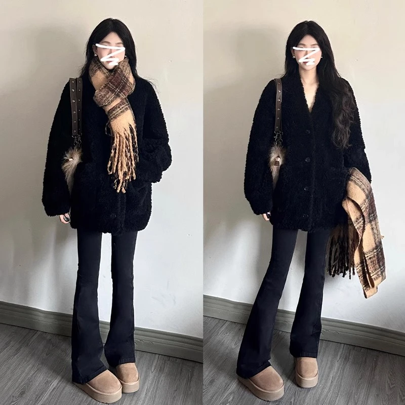 加绒黑色牛仔裤女喇叭裤小个子显瘦2025秋冬新款网红修身微喇裤