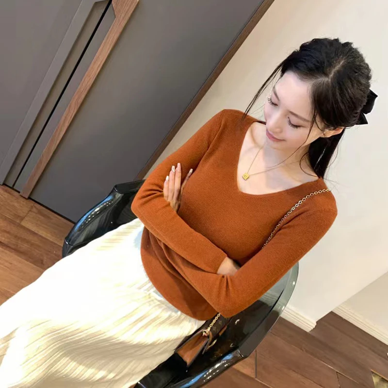 羊毛衫女显瘦气质长袖针织衫网红打底衫纯色套头时尚毛衣百搭上衣