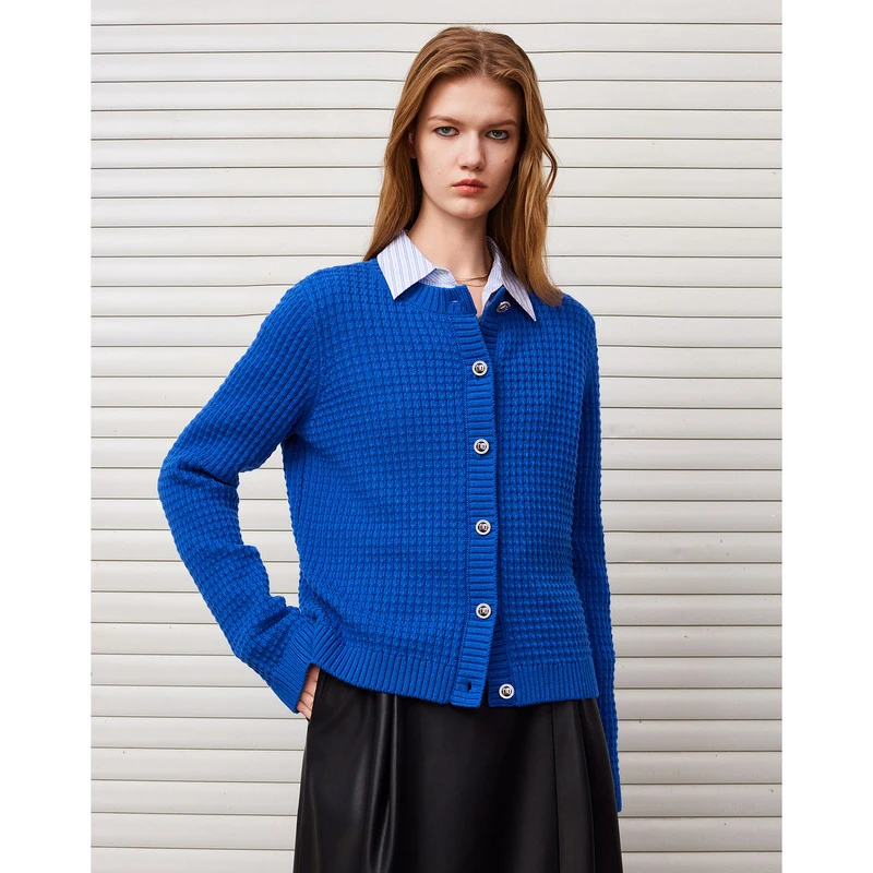 DKNY/唐可娜儿高级感圆领肌理感提花女士针织开衫