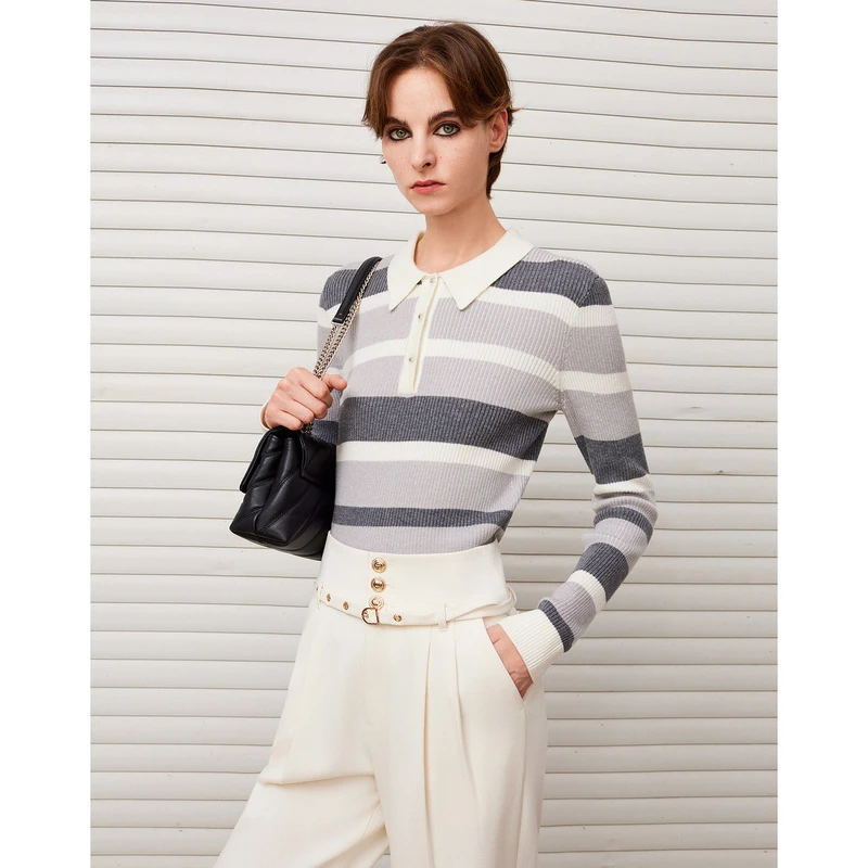 DKNY/唐可娜儿高级感翻领半开襟撞色条纹女士针织衫