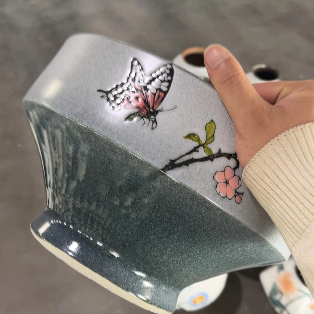 小**太你的电话怎么一直打不