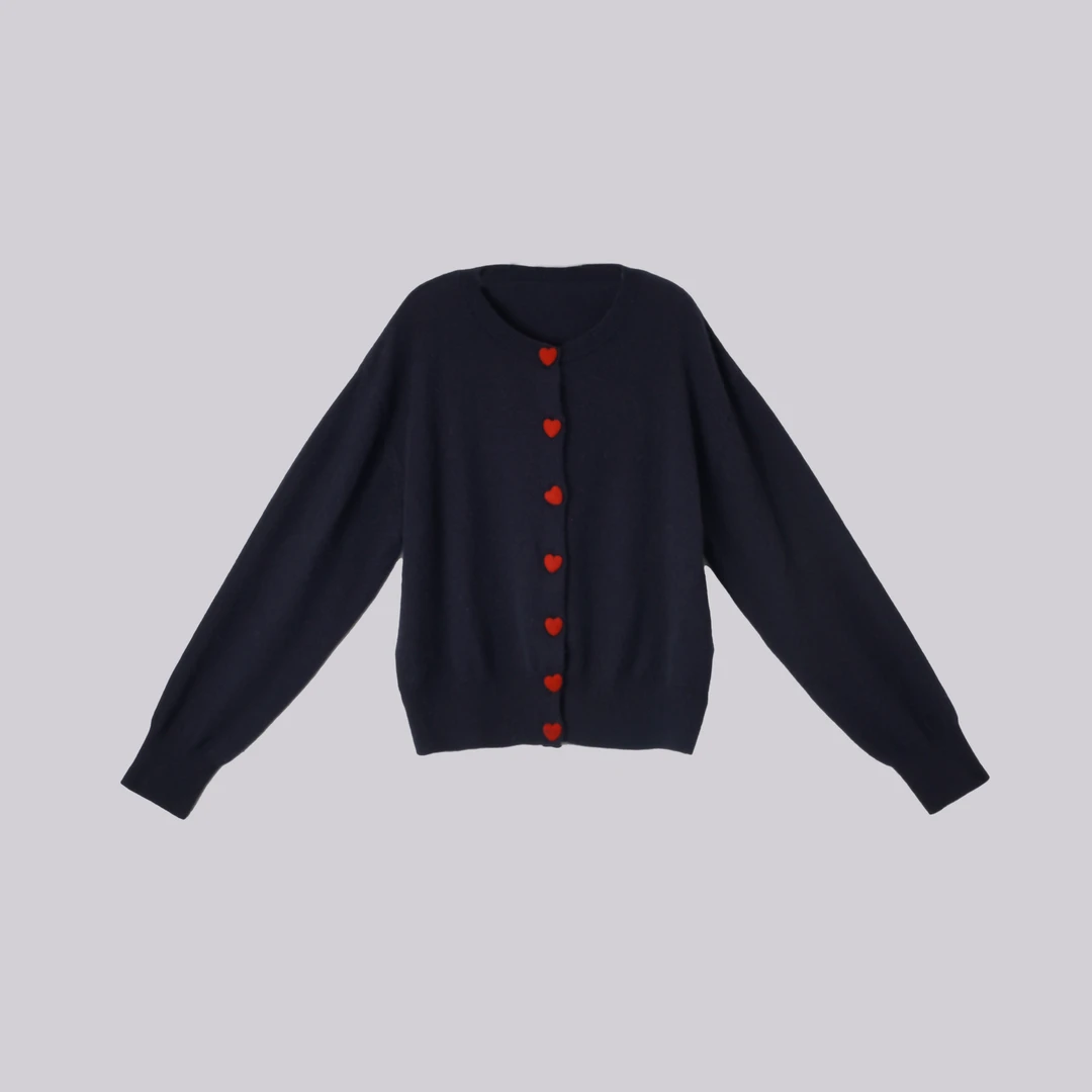 WKe   舞茶小调爱心开衫